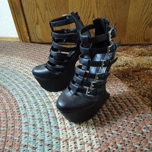 6" Heel-less Shoes Head turner Sz 6.5